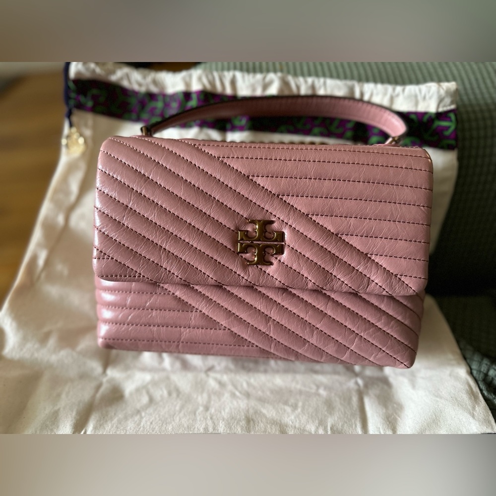 TORY BURCH CHEVRON GLAZED SMALL CONVERTIBLE SHOULDER